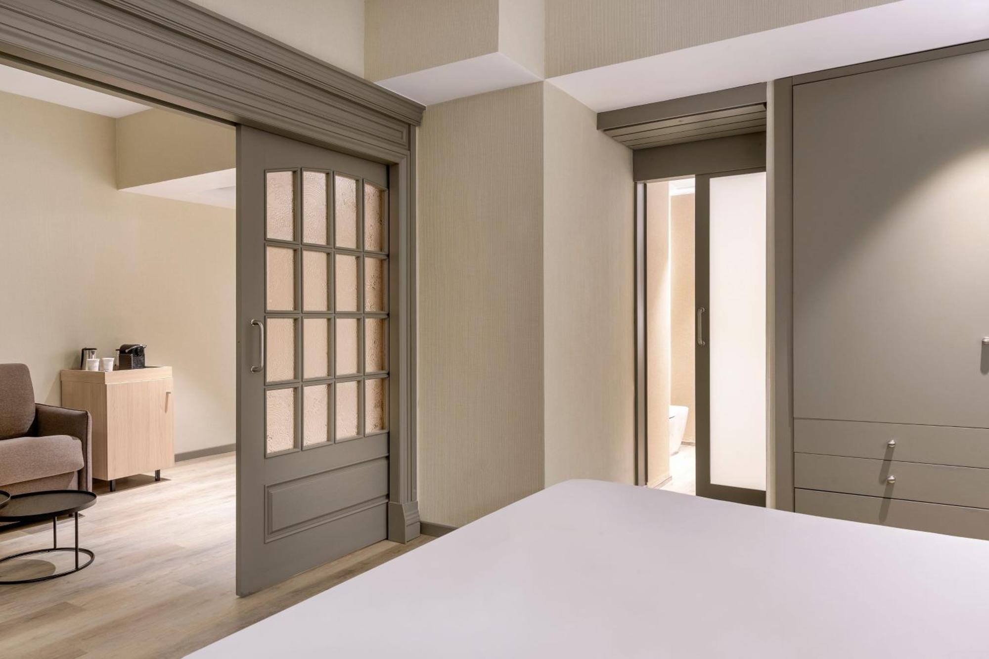 Hotel Ac Carlton By Marriott Madryt