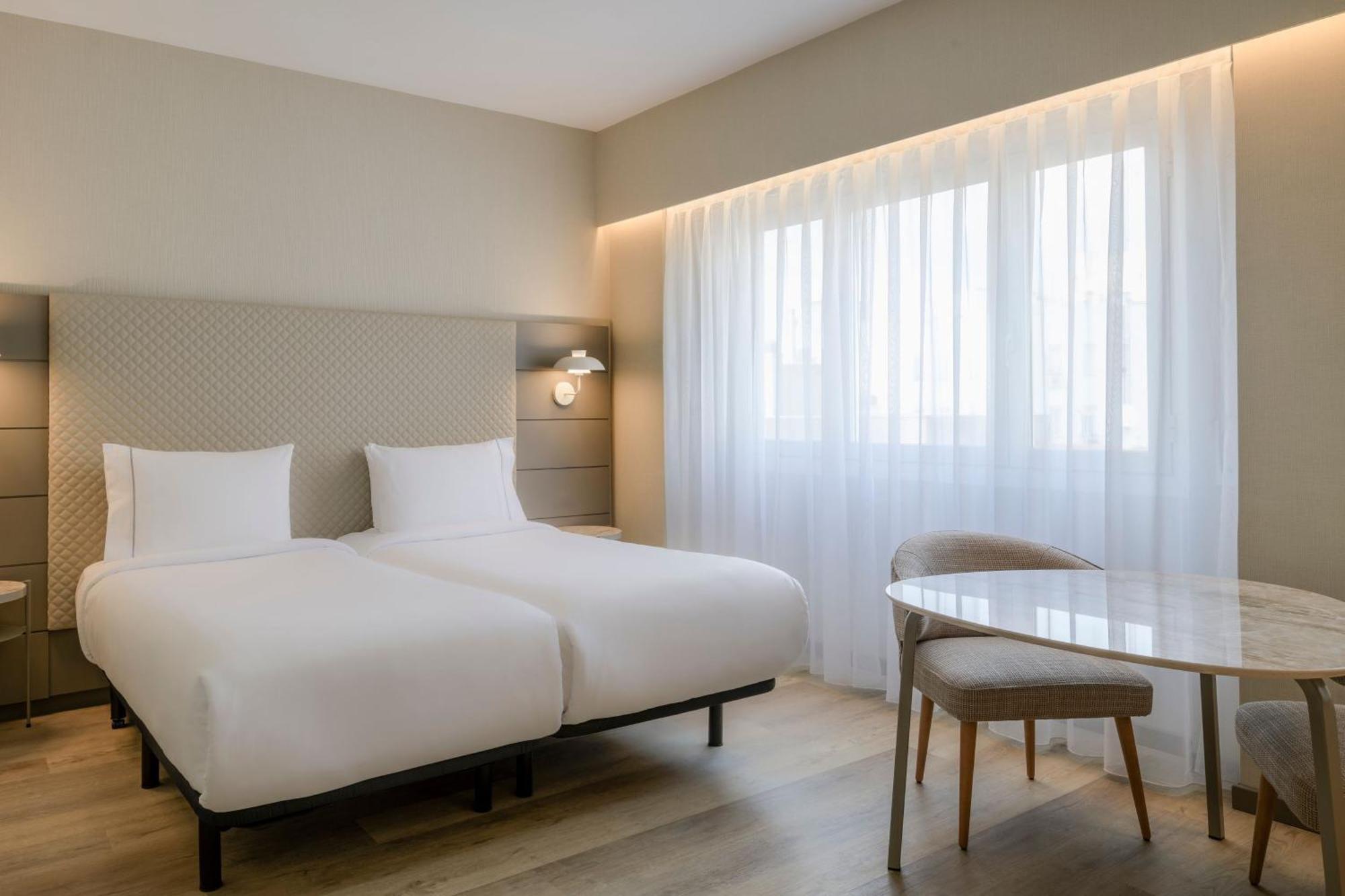 Ac Carlton By Marriott Hotel Madryt