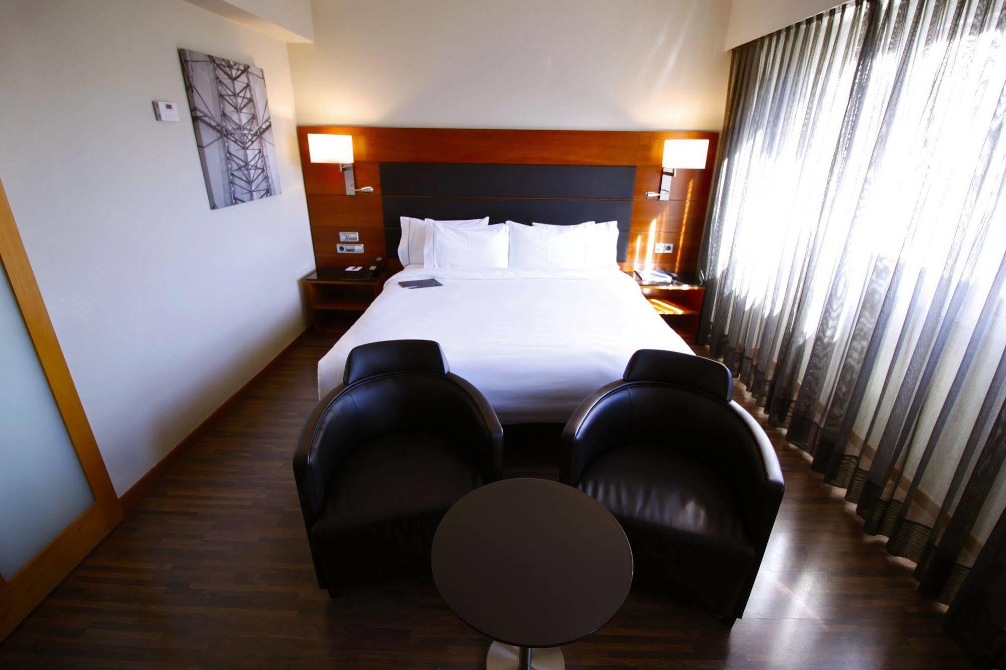 Hotel Ac Carlton By Marriott Madryt